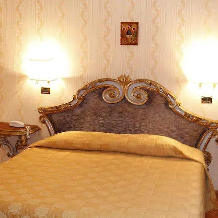 Lh Grand Hermitage 酒店 4*