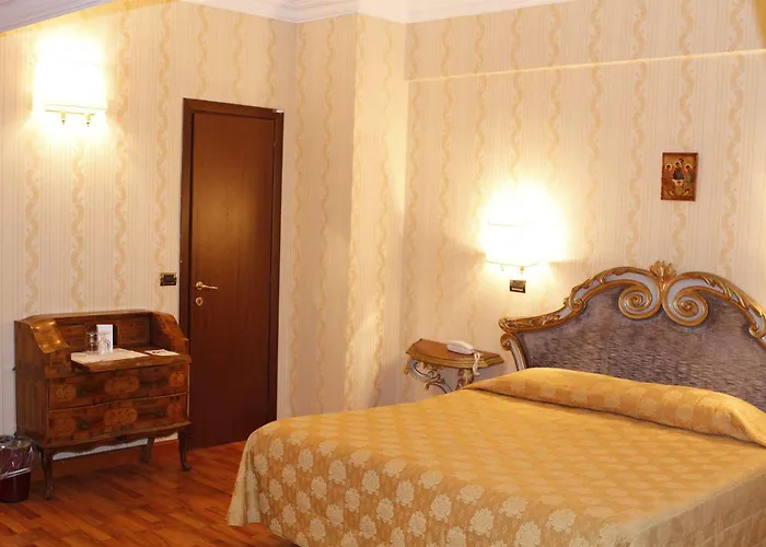 Hotel Lh Grand Hermitage 4*