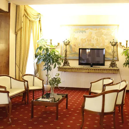 Ξενοδοχείο Lh Grand Hermitage