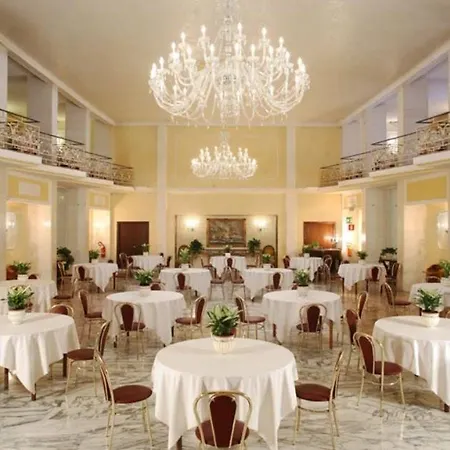 Szálloda Lh Grand Hermitage 4*