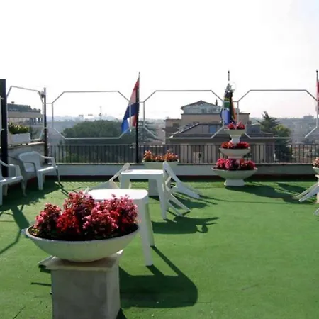 Lh Grand Hermitage 4*