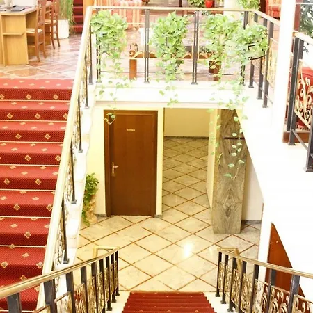 Lh Grand Hermitage Hotel